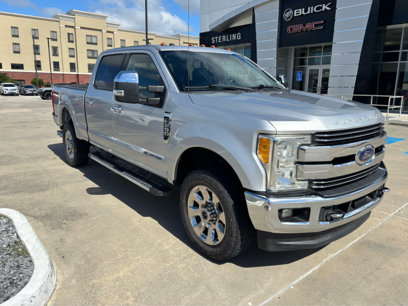 Used 2017 Ford F250 Lariat w/ Chrome Package