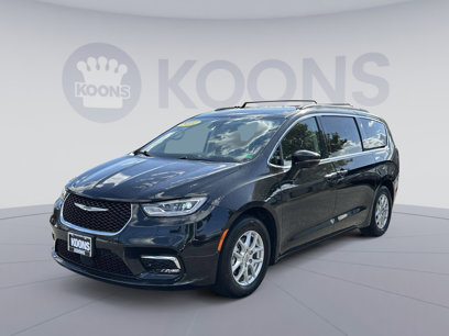 Used 2022 Chrysler Pacifica Touring-L