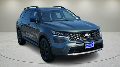 Used 2023 Kia Sorento S w/ Panoramic Sunroof Package