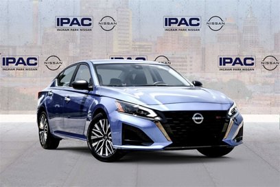 Used 2025 Nissan Altima 2.5 SV