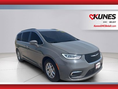 Used 2022 Chrysler Pacifica Touring-L