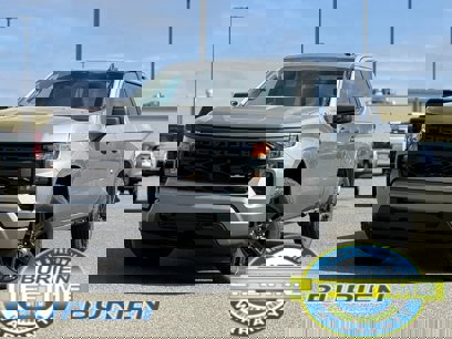 New 2025 Chevrolet Silverado 1500 Custom w/ Turbomax Blackout Package