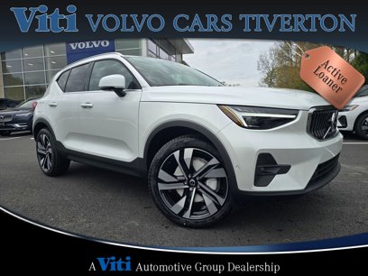 Used 2024 Volvo XC40 B5 Ultimate w/ Protection Package Premier