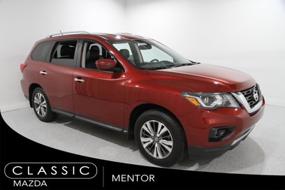 Used 2017 Nissan Pathfinder SL w/ Cargo Package