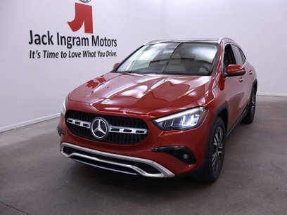 New 2025 Mercedes-Benz GLA 250