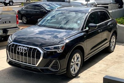 New 2025 Audi Q3 2.0T Premium