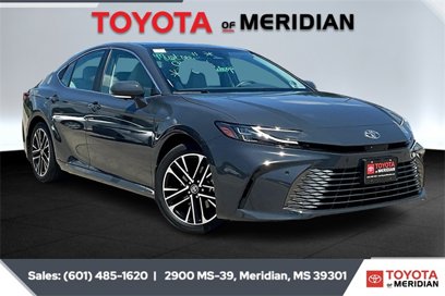 Used 2025 Toyota Camry XLE