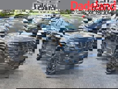 New 2023 Jeep Compass Altitude w/ Sun and Sound Group