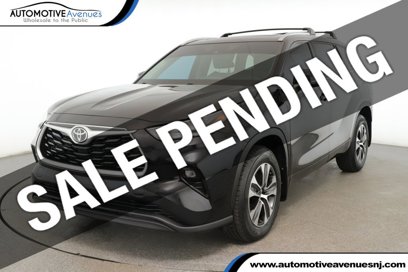 Used 2021 Toyota Highlander XLE