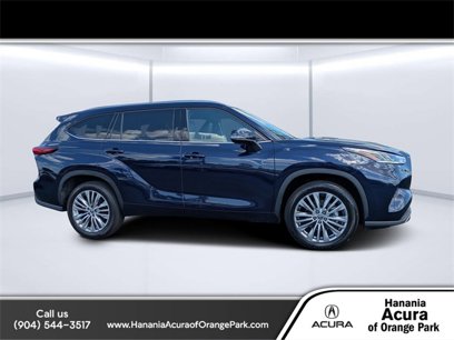 Used 2023 Toyota Highlander Platinum