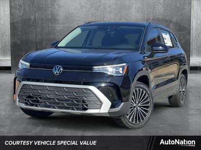 New 2025 Volkswagen Taos SE