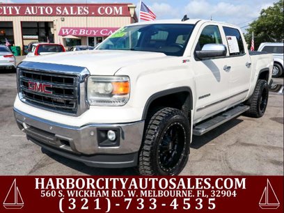Used 2015 GMC Sierra 1500 SLT w/ SLT Crew Cab Value Package