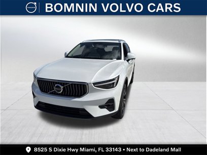 New 2025 Volvo XC40 B5 Ultra