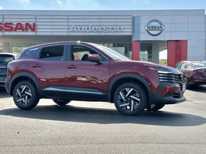 New 2025 Nissan Kicks SV w/ Charging Package