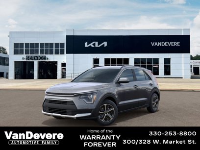 New 2025 Kia Niro LX