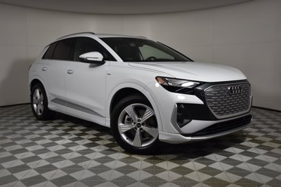 New 2025 Audi Q4 e-tron Prestige