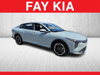 New 2025 Kia K4 EX