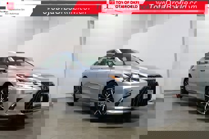 Used 2022 Lexus ES 350 w/ Premium Package