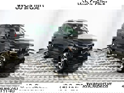 New 2025 Volvo XC40 B5 Plus w/ Protection Package Premier