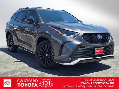 New 2025 Toyota Highlander XSE