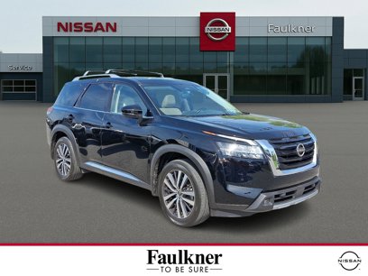 Certified 2022 Nissan Pathfinder Platinum w/ Lighting Package (N92)