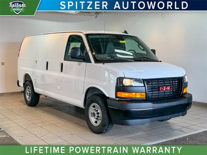 New 2025 GMC Savana 3500 w/ Driver Convenience Package