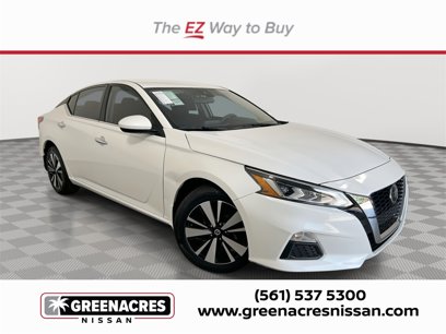 Certified 2022 Nissan Altima 2.5 SV