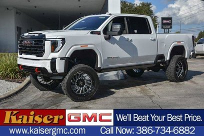 New 2025 GMC Sierra 2500 AT4 w/ AT4 Premium Plus Package