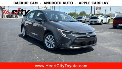 New 2025 Toyota Corolla LE