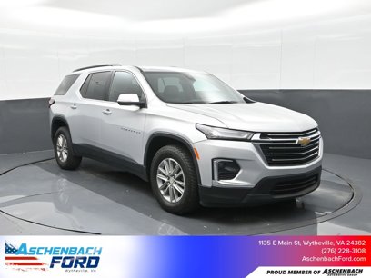 Used 2022 Chevrolet Traverse LT