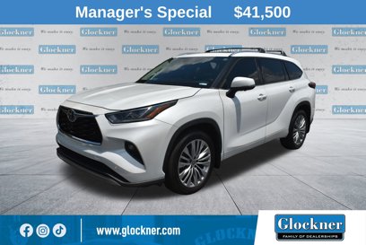 Used 2023 Toyota Highlander L