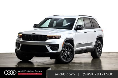 Used 2024 Jeep Grand Cherokee Altitude