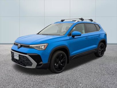 New 2025 Volkswagen Taos SE