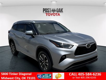 Used 2023 Toyota Highlander XLE