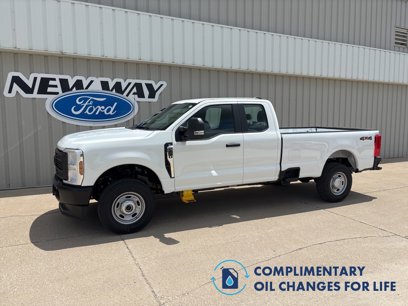 New 2025 Ford F250 XLT w/ F-250 >10K GVWR Package