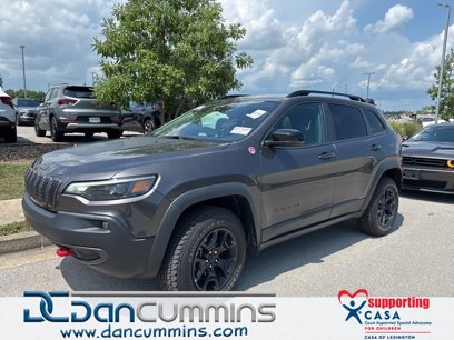Used 2022 Jeep Cherokee Trailhawk w/ Comfort/Convenience Group