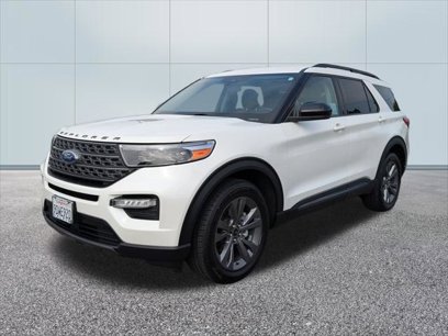 Certified 2022 Ford Explorer XLT w/ Equipment Group 202A