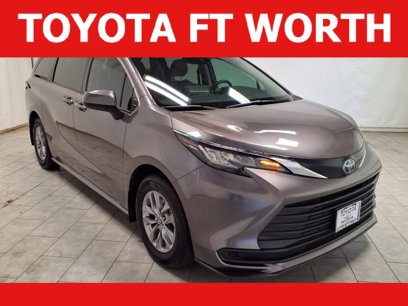 Used 2022 Toyota Sienna LE