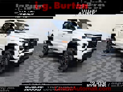 New 2025 GMC Canyon Elevation