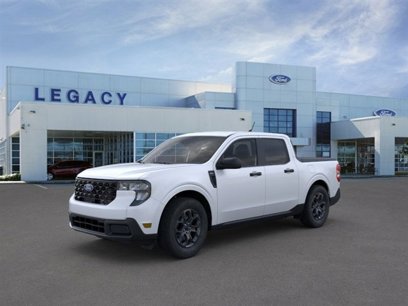New 2025 Ford Maverick XLT w/ Equipment Group 302A