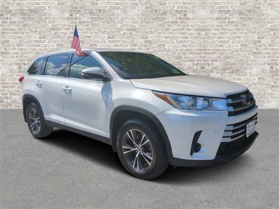 Used 2019 Toyota Highlander LE