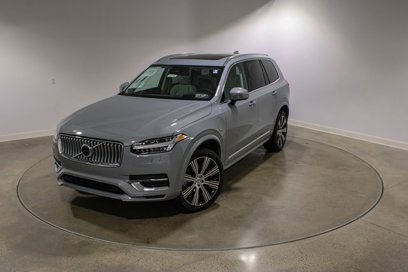 New 2025 Volvo XC90 T8 Ultra w/ Protection Package Premier