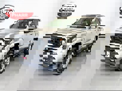 New 2025 Toyota Tacoma SR5