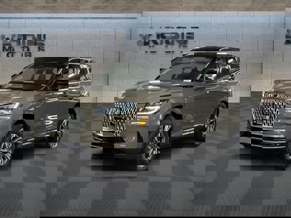 New 2025 Lincoln Corsair AWD w/ Equipment Group 101A
