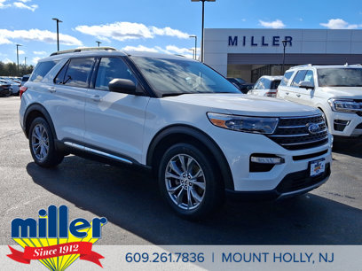 Certified 2022 Ford Explorer XLT w/ Equipment Group 202A