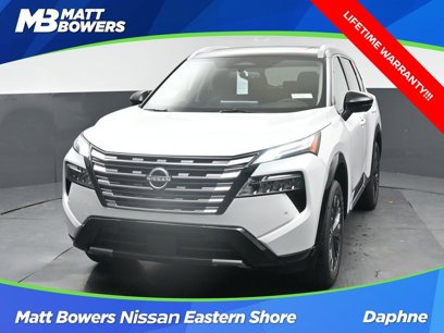 Used 2025 Nissan Rogue Platinum w/ Tech Package