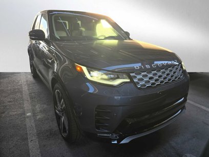 New 2025 Land Rover Discovery Metropolitan Edition