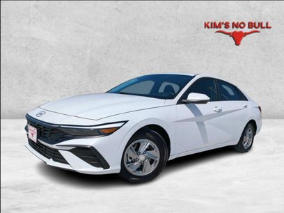 Used 2024 Hyundai Elantra SE