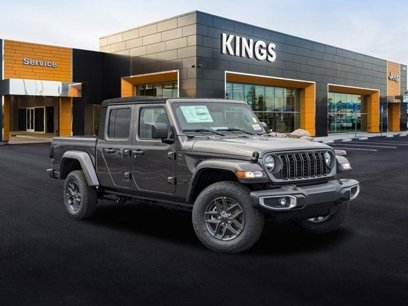 New 2024 Jeep Gladiator Sport