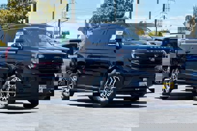 New 2025 Ford Expedition Active